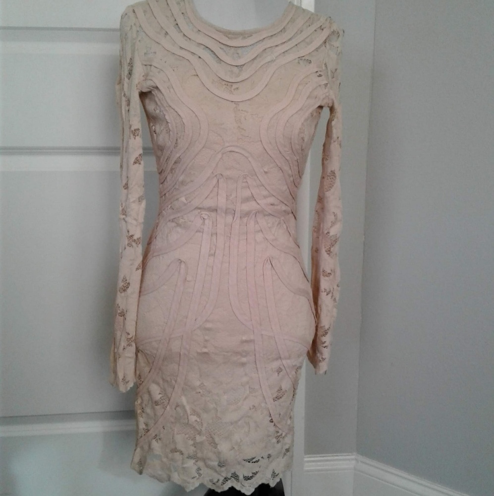 Mini dress for cocktail or romantic dinner